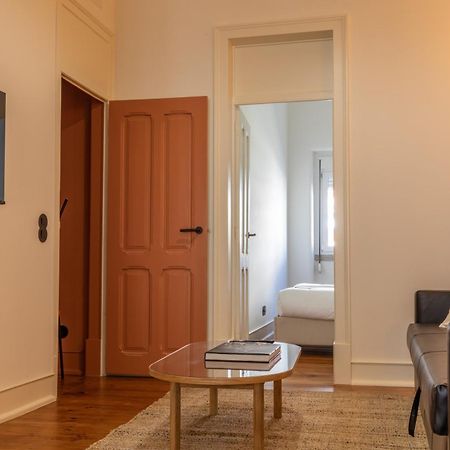 Alvalade 58 - Charming 2 Bedroom Apartment With Ac Near The Airport And City Center リスボン エクステリア 写真