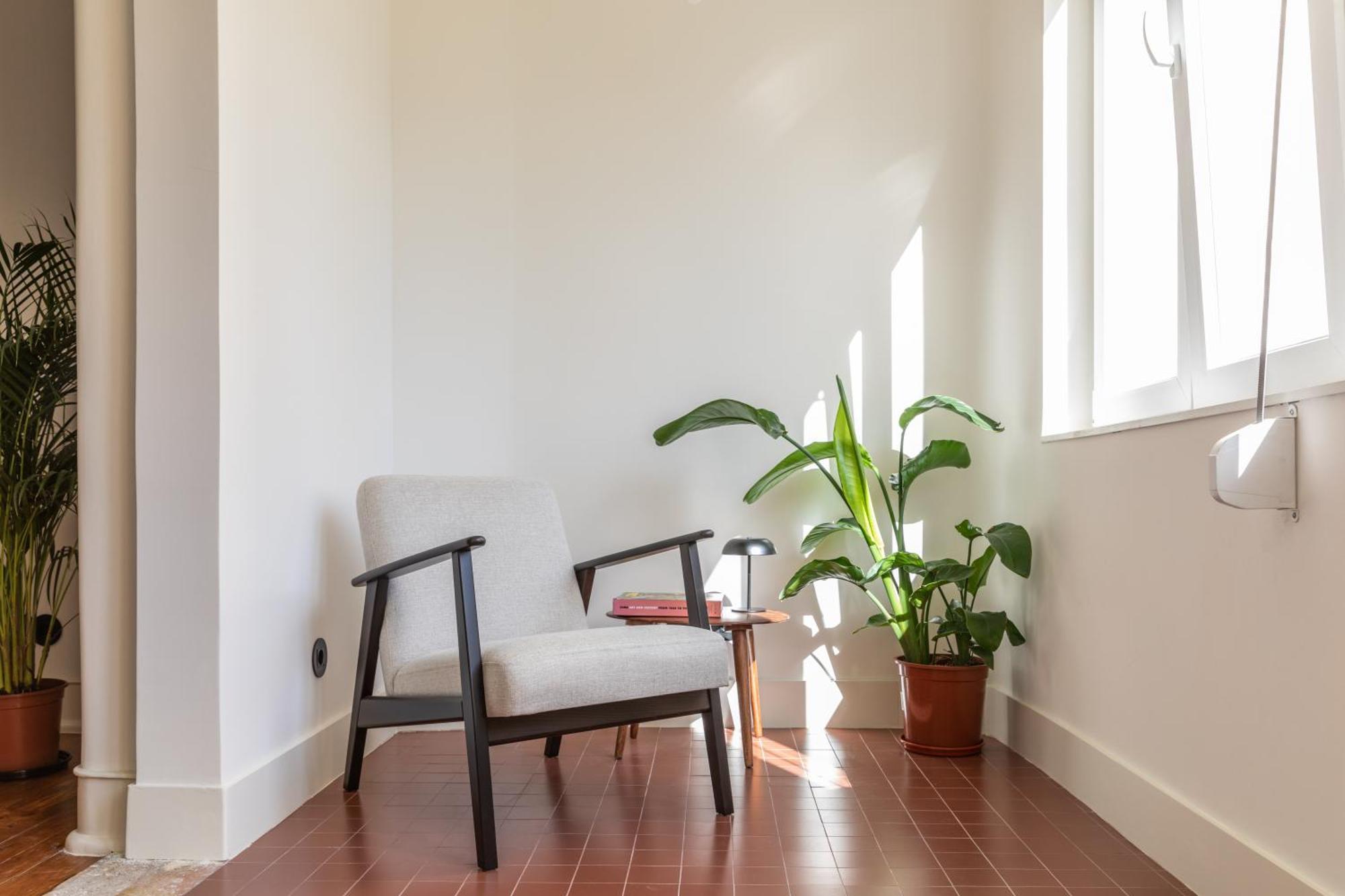 Alvalade 58 - Charming 2 Bedroom Apartment With Ac Near The Airport And City Center リスボン エクステリア 写真