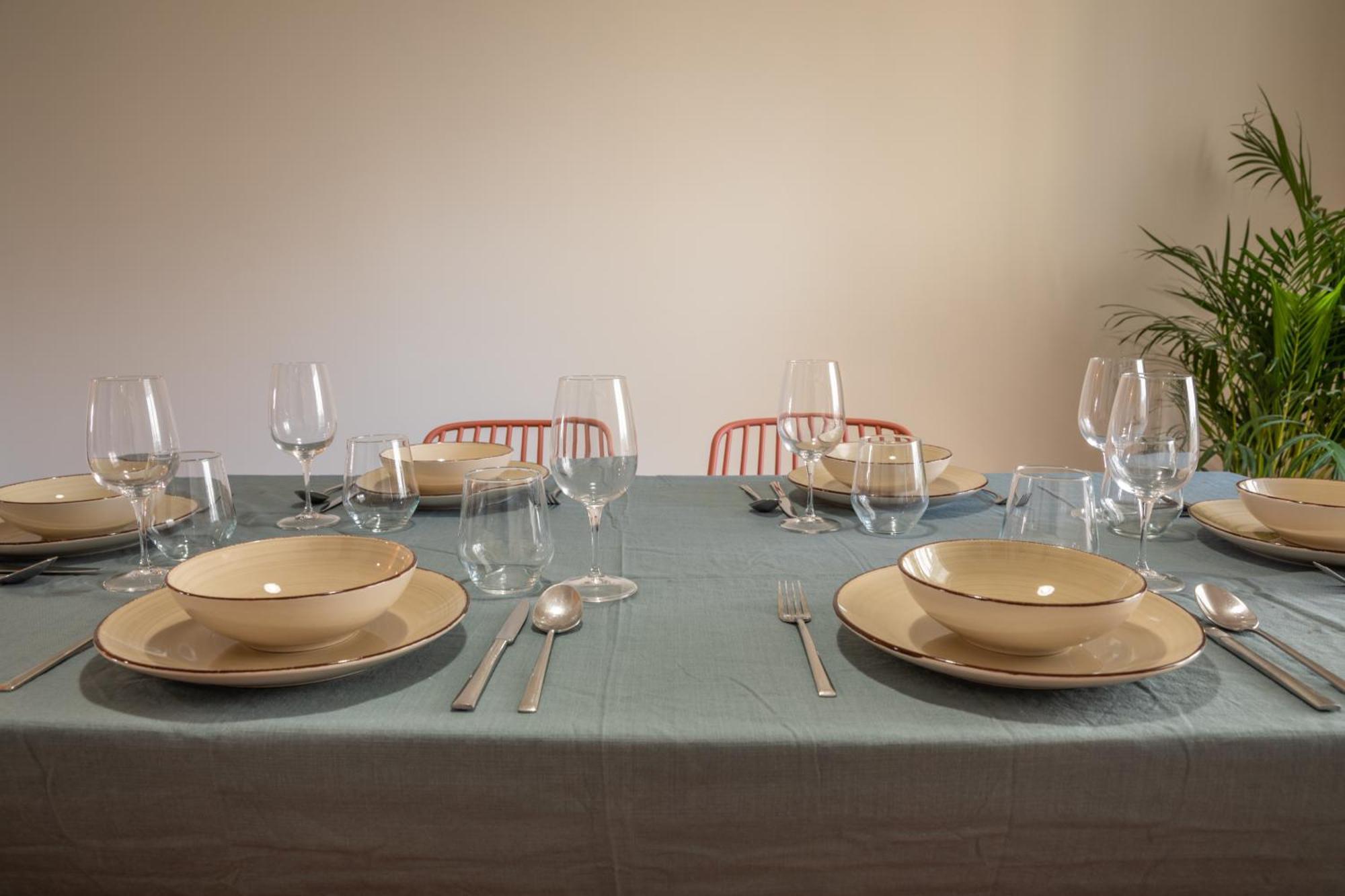 Alvalade 58 - Charming 2 Bedroom Apartment With Ac Near The Airport And City Center リスボン エクステリア 写真