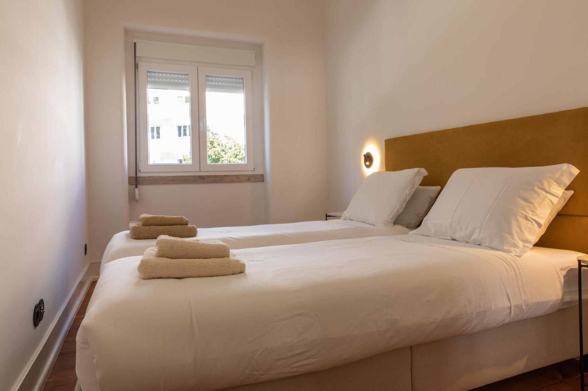 Alvalade 58 - Charming 2 Bedroom Apartment With Ac Near The Airport And City Center リスボン エクステリア 写真